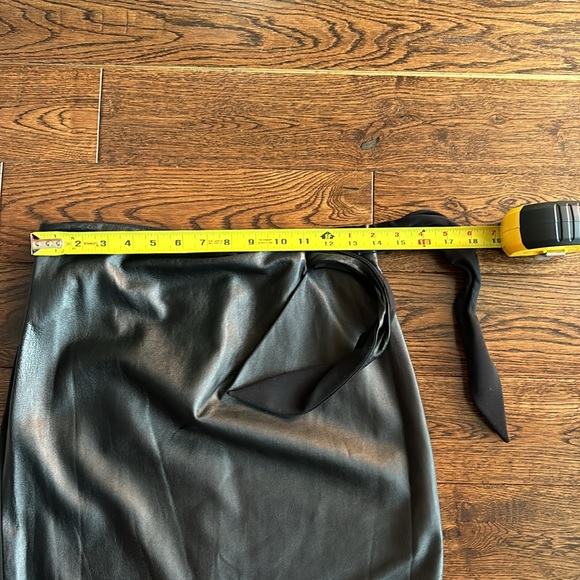 DVF Black Midi Skirt - Picture 13 of 16